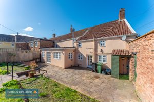 Rear- click for photo gallery